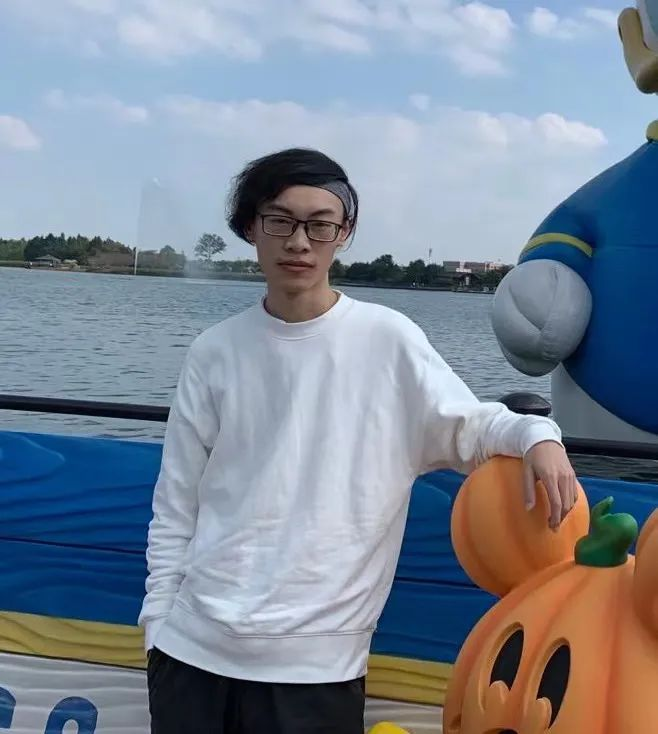 杨俊逸